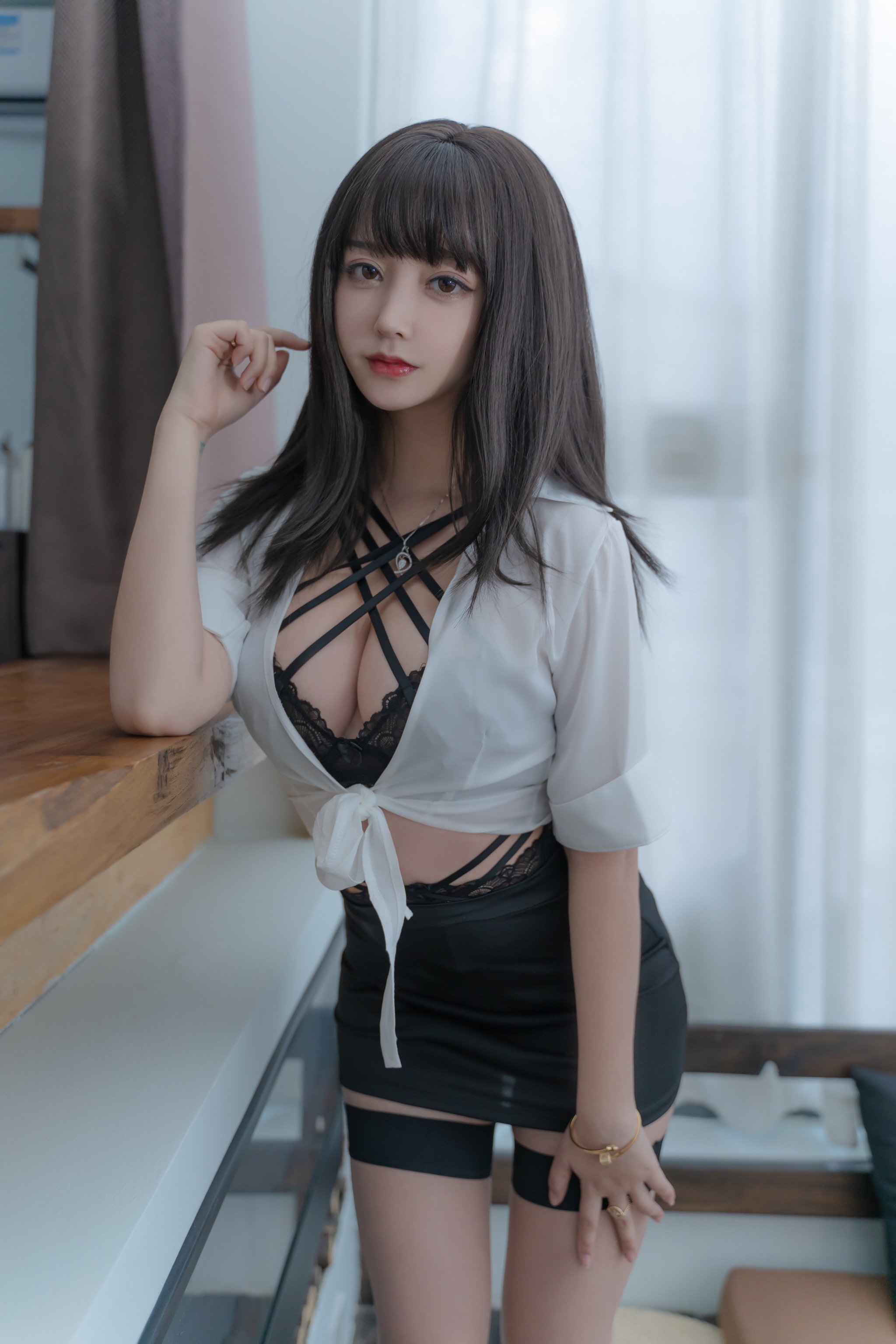 图片[1]-过期米线线喵 – NO.078 职场新人 [58P]-XikXak